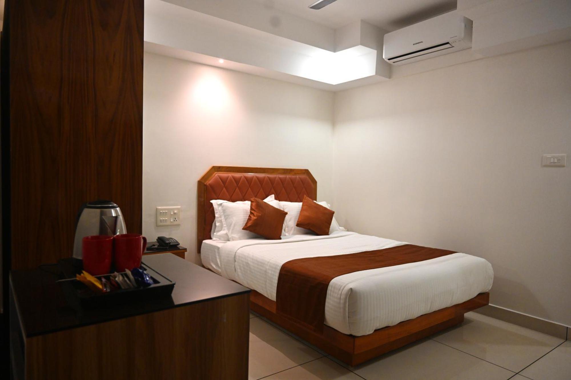 Hotel Harley Residency à Kannur Extérieur photo