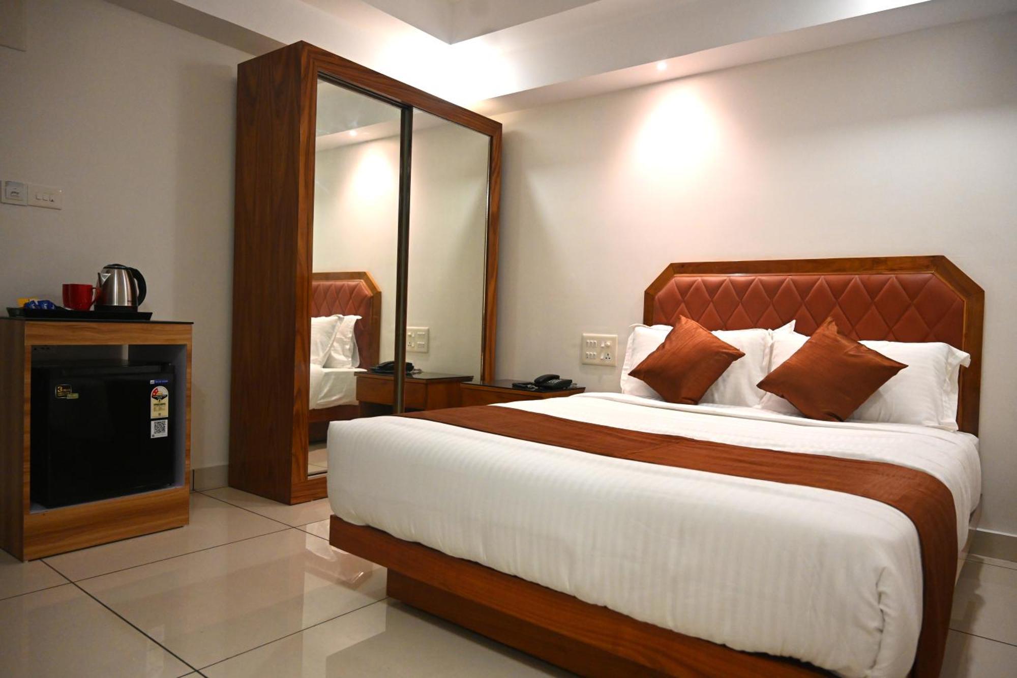 Hotel Harley Residency à Kannur Extérieur photo